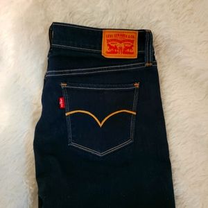 Levis Women Jeans